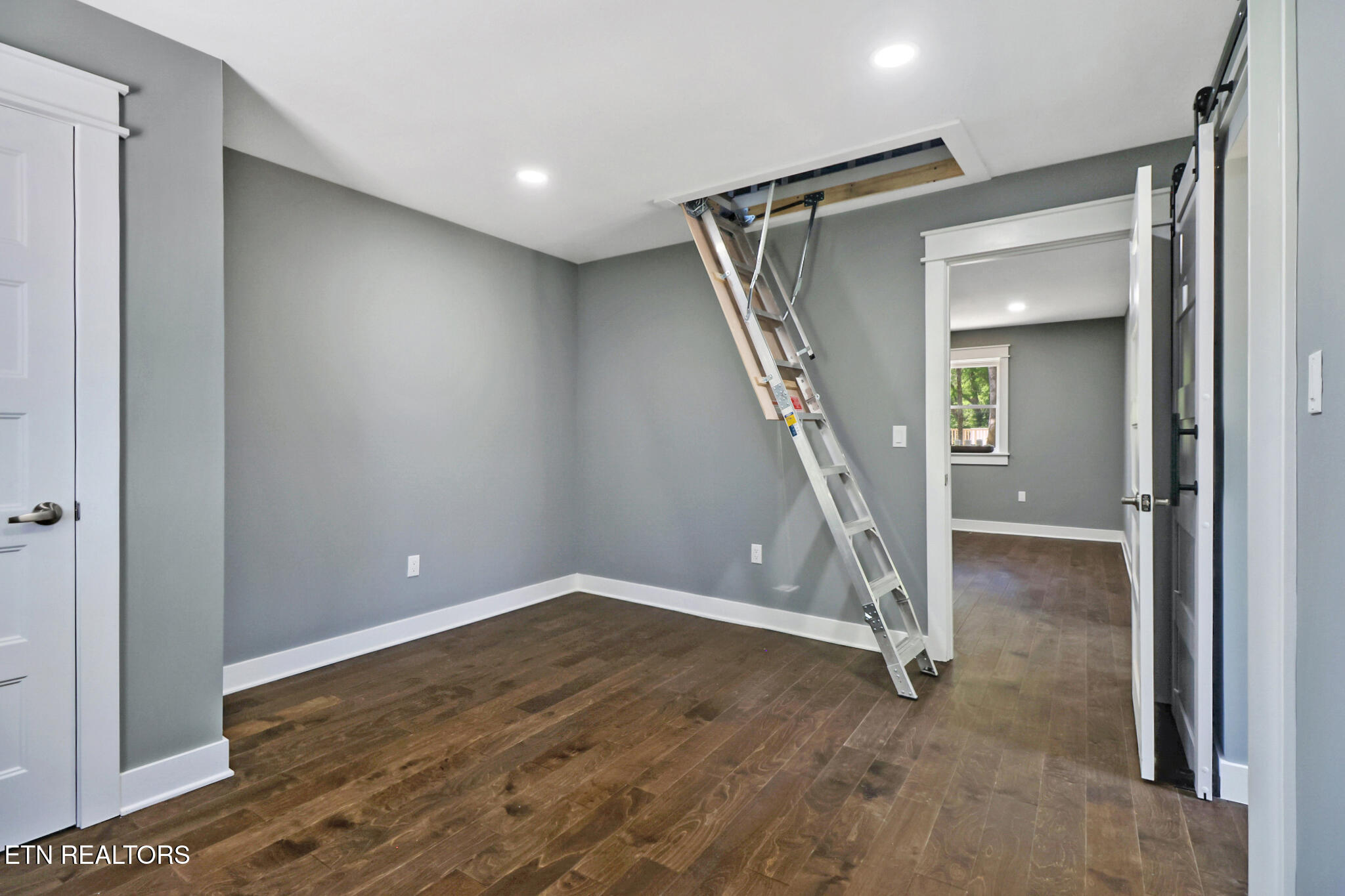 4233 Old State Road Knoxville, TN 37914 - Photo 31 of 46 if1a3978-if1a3982