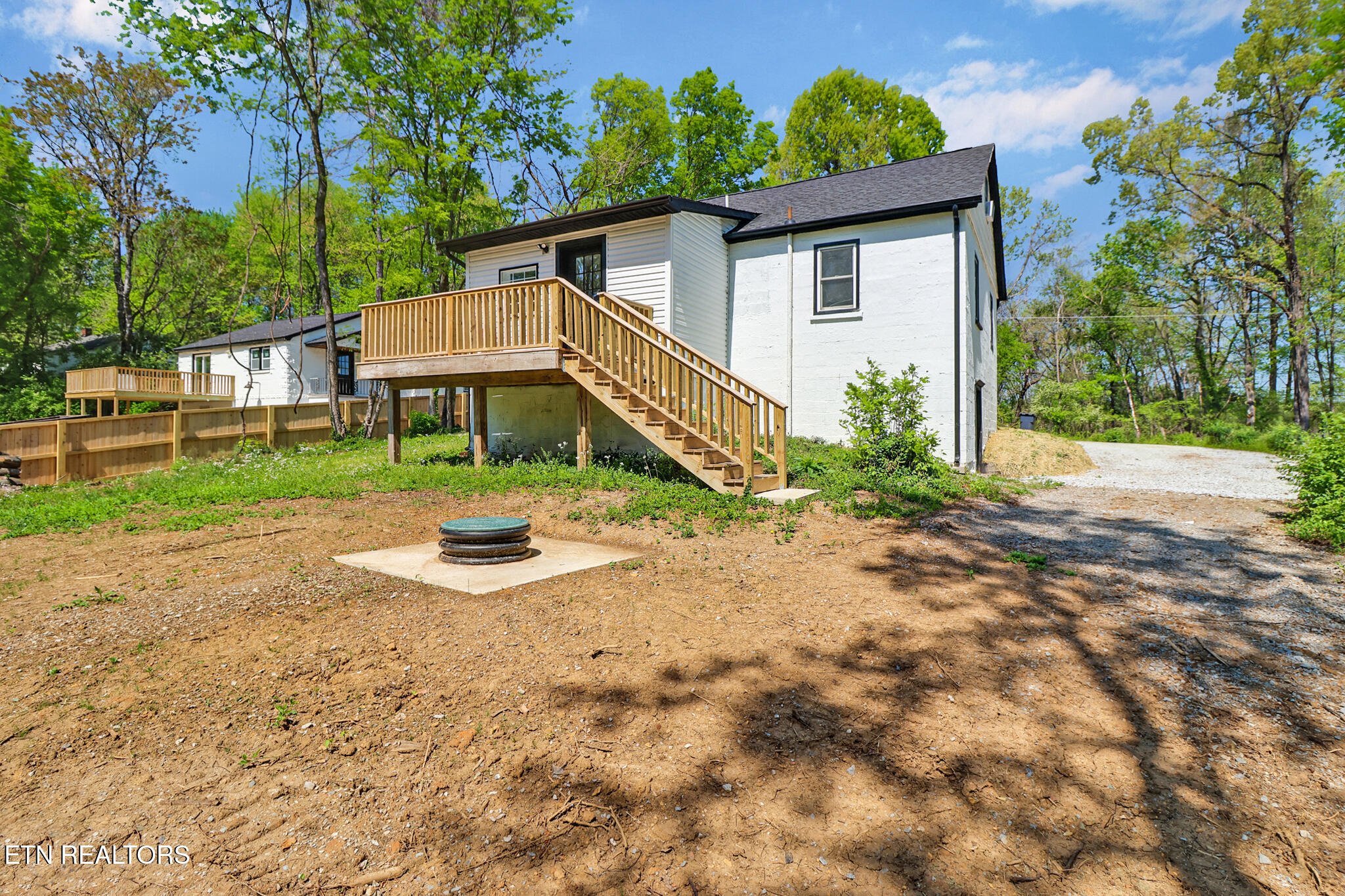 4233 Old State Road Knoxville, TN 37914 - Photo 36 of 46 if1a3838-if1a3842