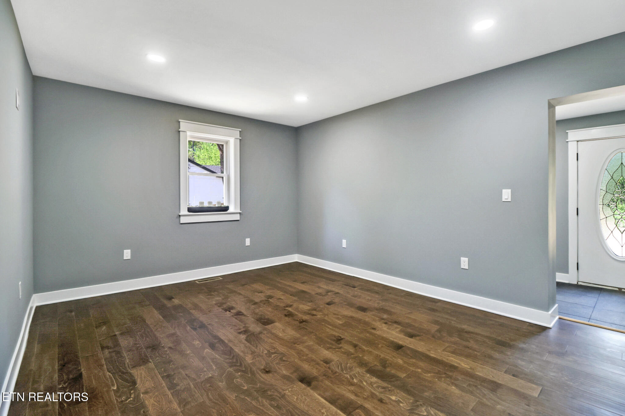 4233 Old State Road Knoxville, TN 37914 - Photo 9 of 46 if1a3878-if1a3882