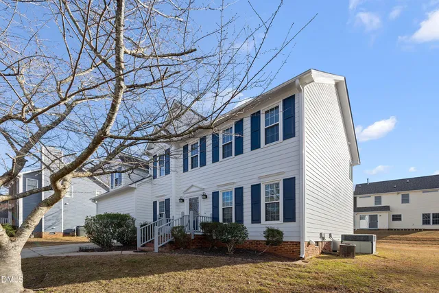 $2,395 | 113 Laurel Branch Drive, Cary, NC 27513