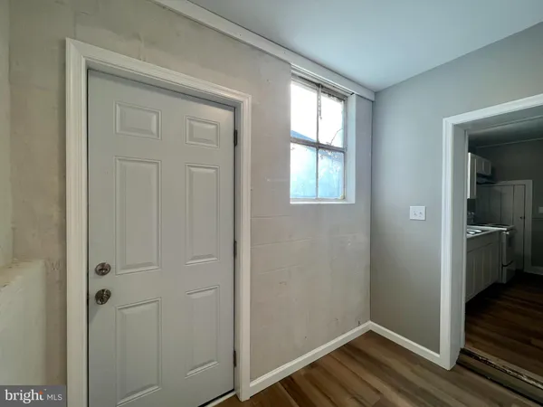 $935 | 6 Laurel Hill Lane, Unit 1, Berkeley Springs, WV 25411