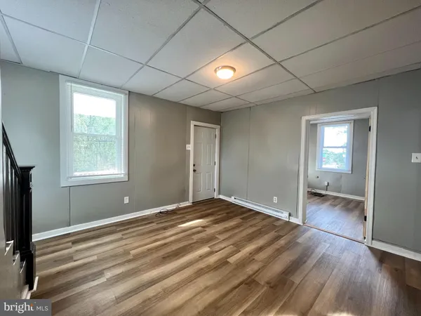 $935 | 6 Laurel Hill Lane, Unit 1, Berkeley Springs, WV 25411