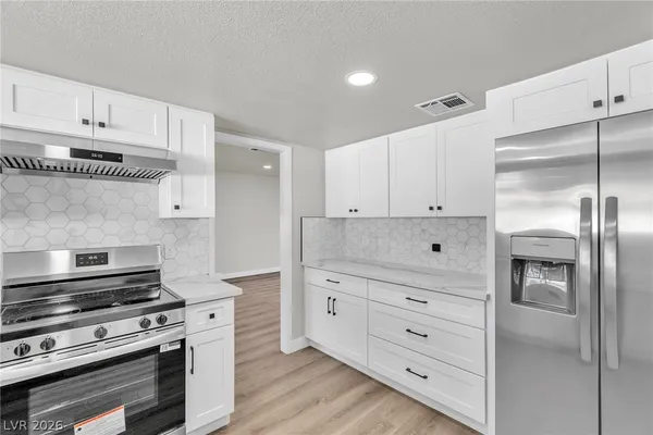 $649,888 | 349 Listo Court, Henderson, NV 89014