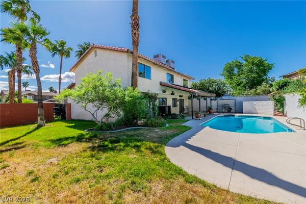 $649,888 | 349 Listo Court, Henderson, NV 89014