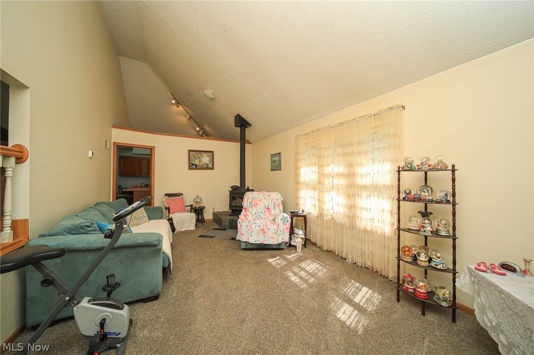 5948 Laskey Road Rome, OH 44085 - Photo 3 of 32