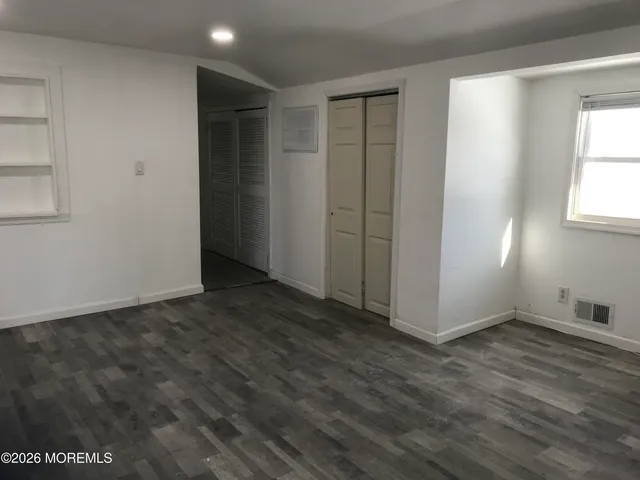 $2,800 | 276 Linden Avenue, North Middletown, NJ 07748