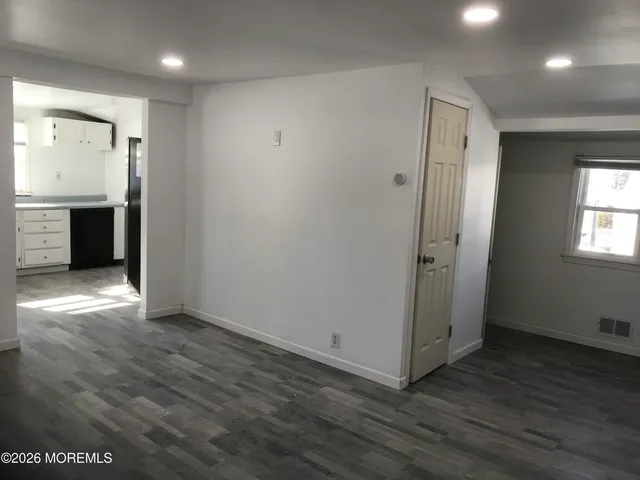 $2,800 | 276 Linden Avenue, North Middletown, NJ 07748