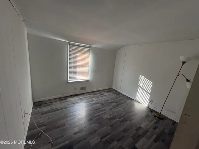 $3,000 | 276 Linden Avenue, North Middletown, NJ 07748