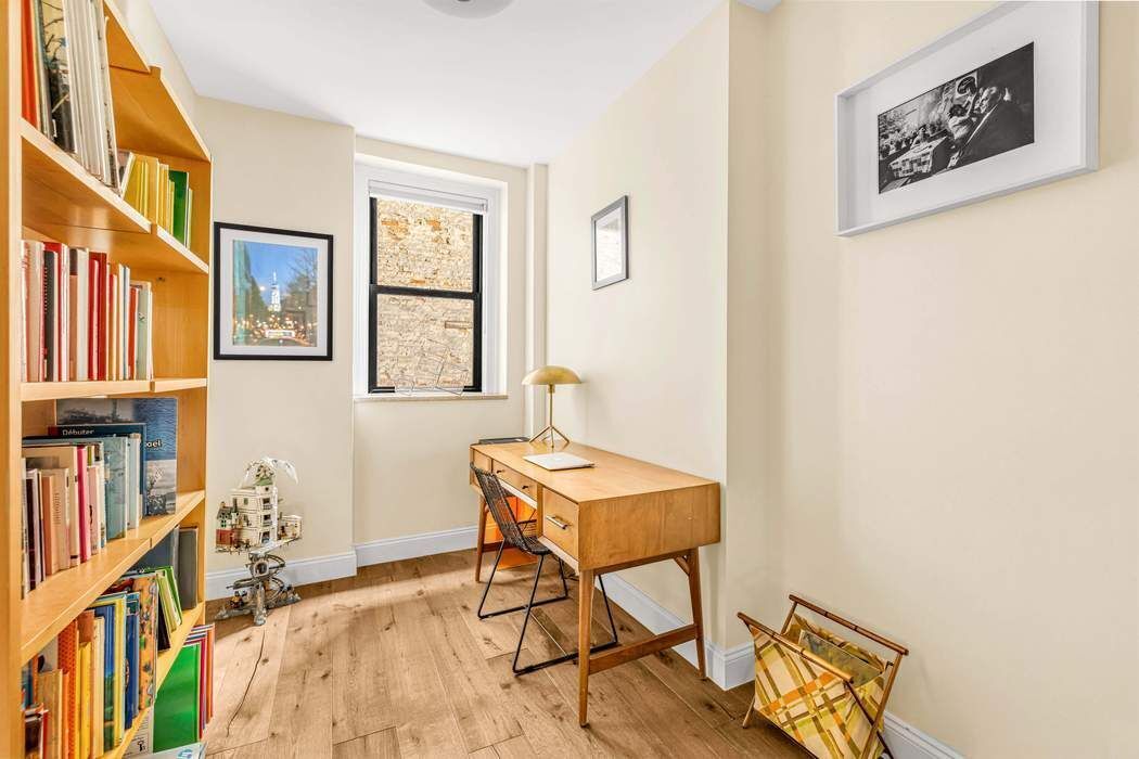 320 West 89th Street, Unit 3CD Manhattan, NY 10024 - Photo 9 of 14