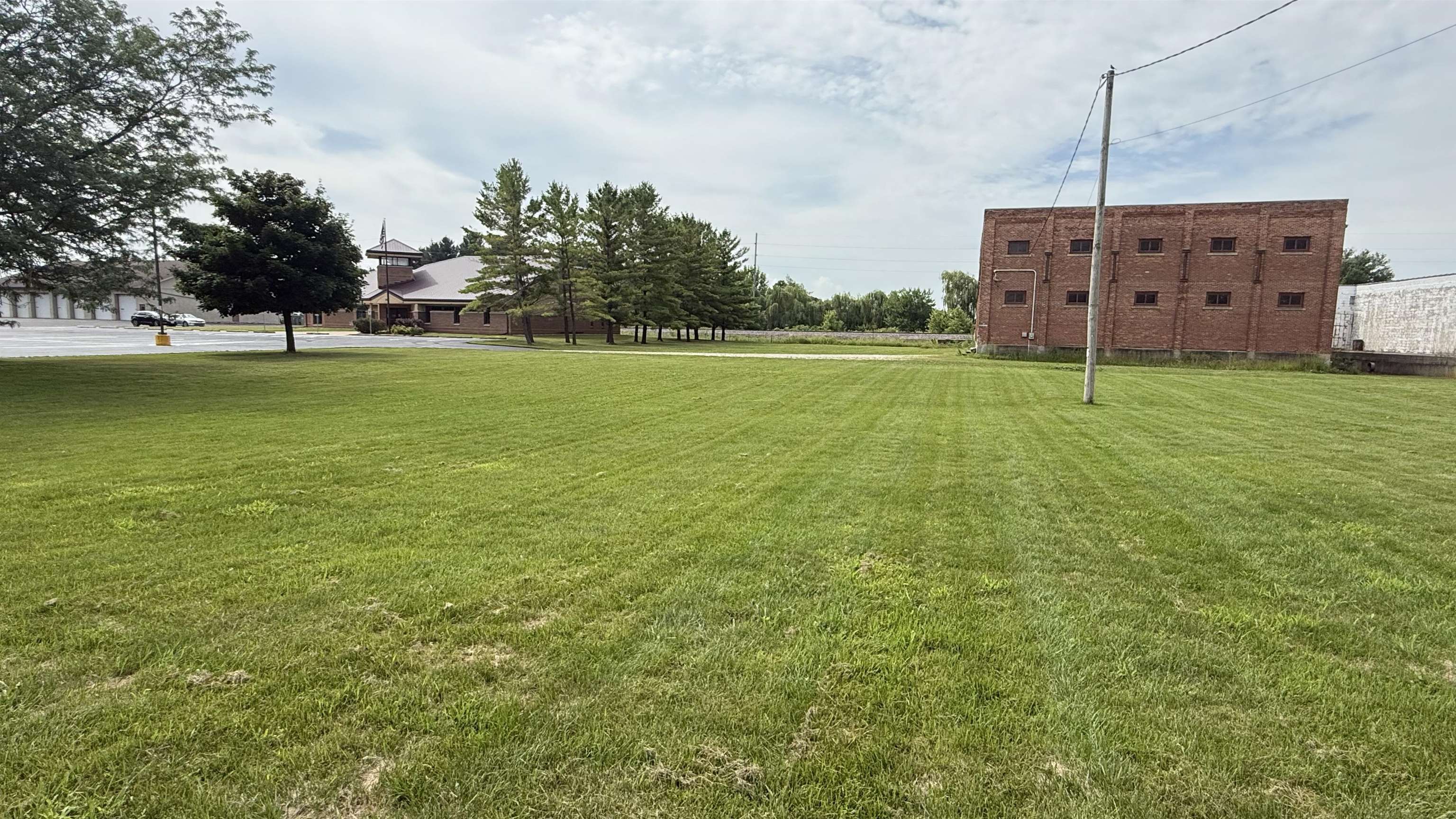 302 West Stroud Street Randolph, WI 53956 - Photo 3 of 5