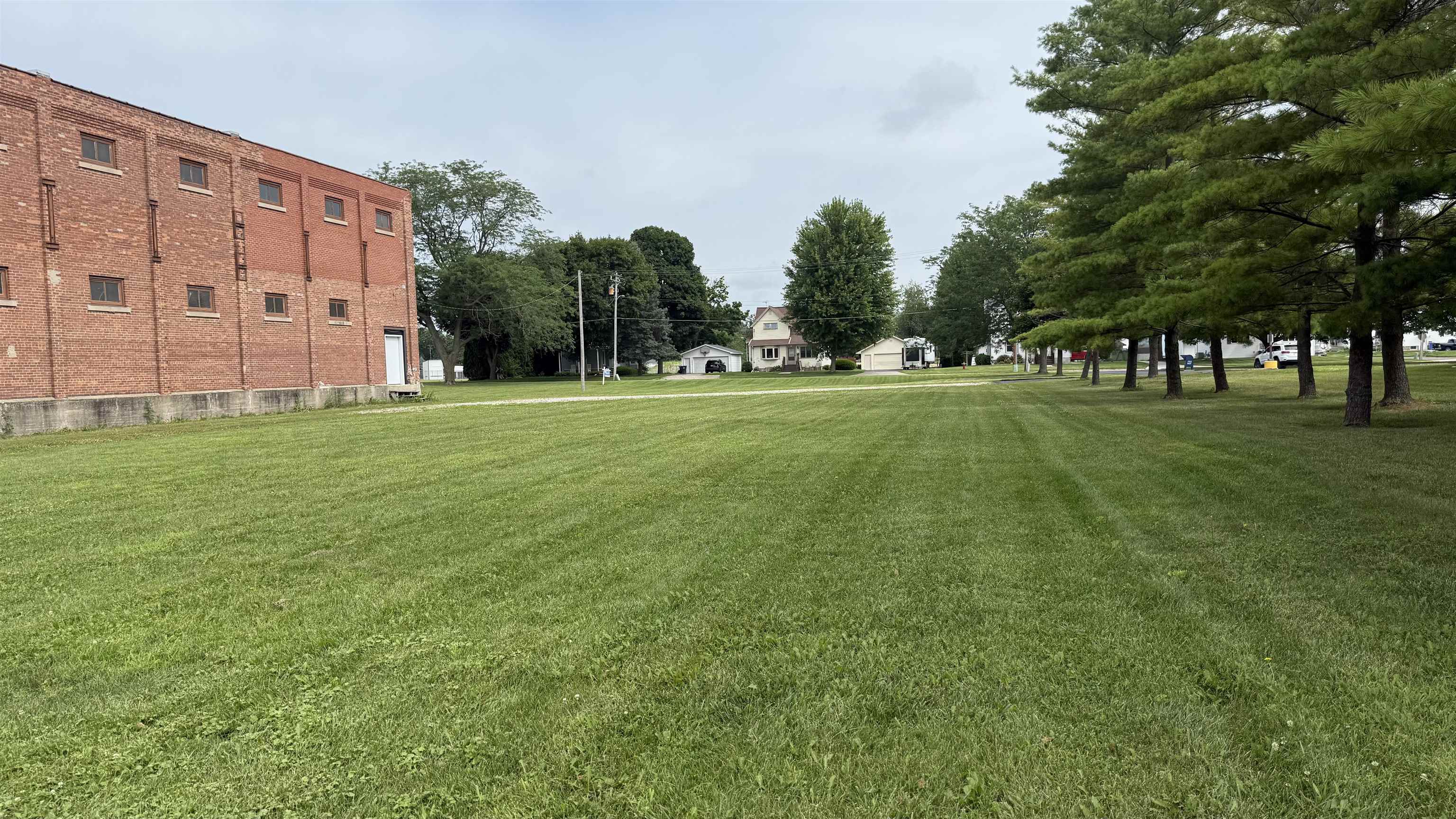 302 West Stroud Street Randolph, WI 53956 - Photo 5 of 5