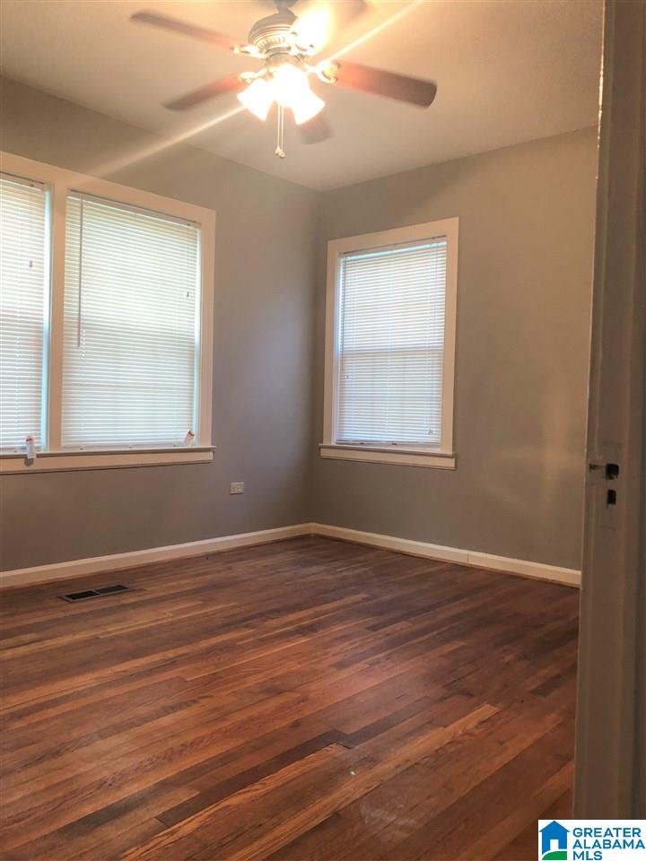 625 9th Avenue Pleasant Grove, AL 35127 - Photo 11 of 19