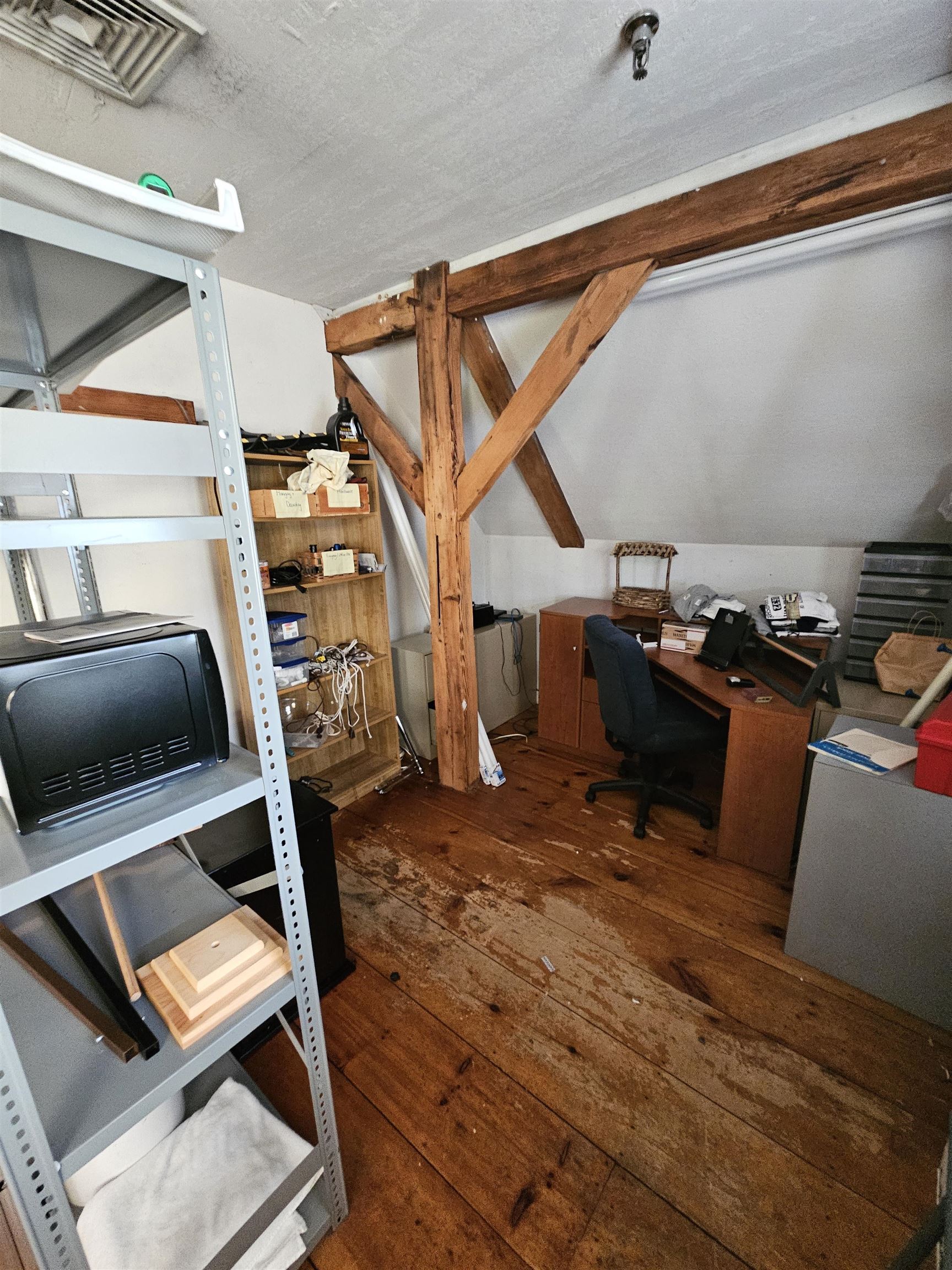 312 Daniel Webster Highway Meredith, NH 03253 - Photo 4 of 10