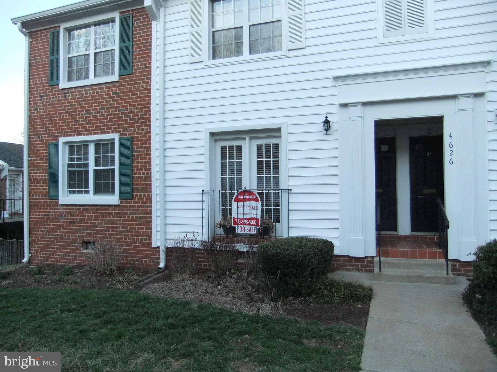 4626 28th Road South, Unit A Arlington, VA 22206 - Photo 17 of 30 "Bonus" French Doors in the LR