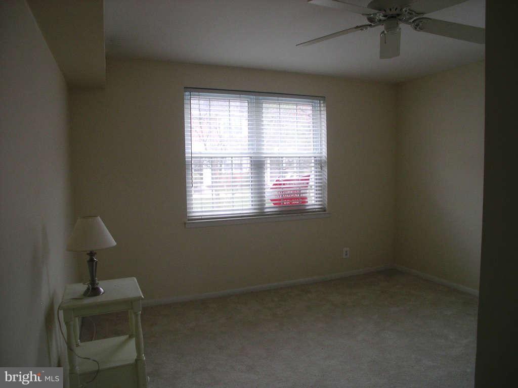 4626 28th Road South, Unit A Arlington, VA 22206 - Photo 8 of 30 Bedroom (Master)