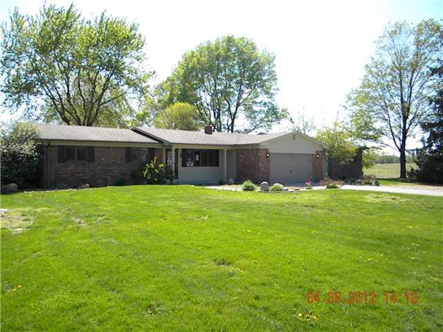 2391 East Eden Road Greenfield, IN 46140 - Photo 1 of 11