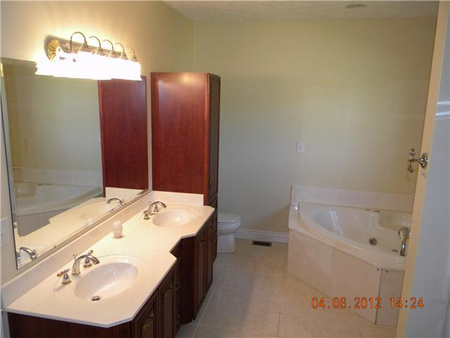 2391 East Eden Road Greenfield, IN 46140 - Photo 6 of 11