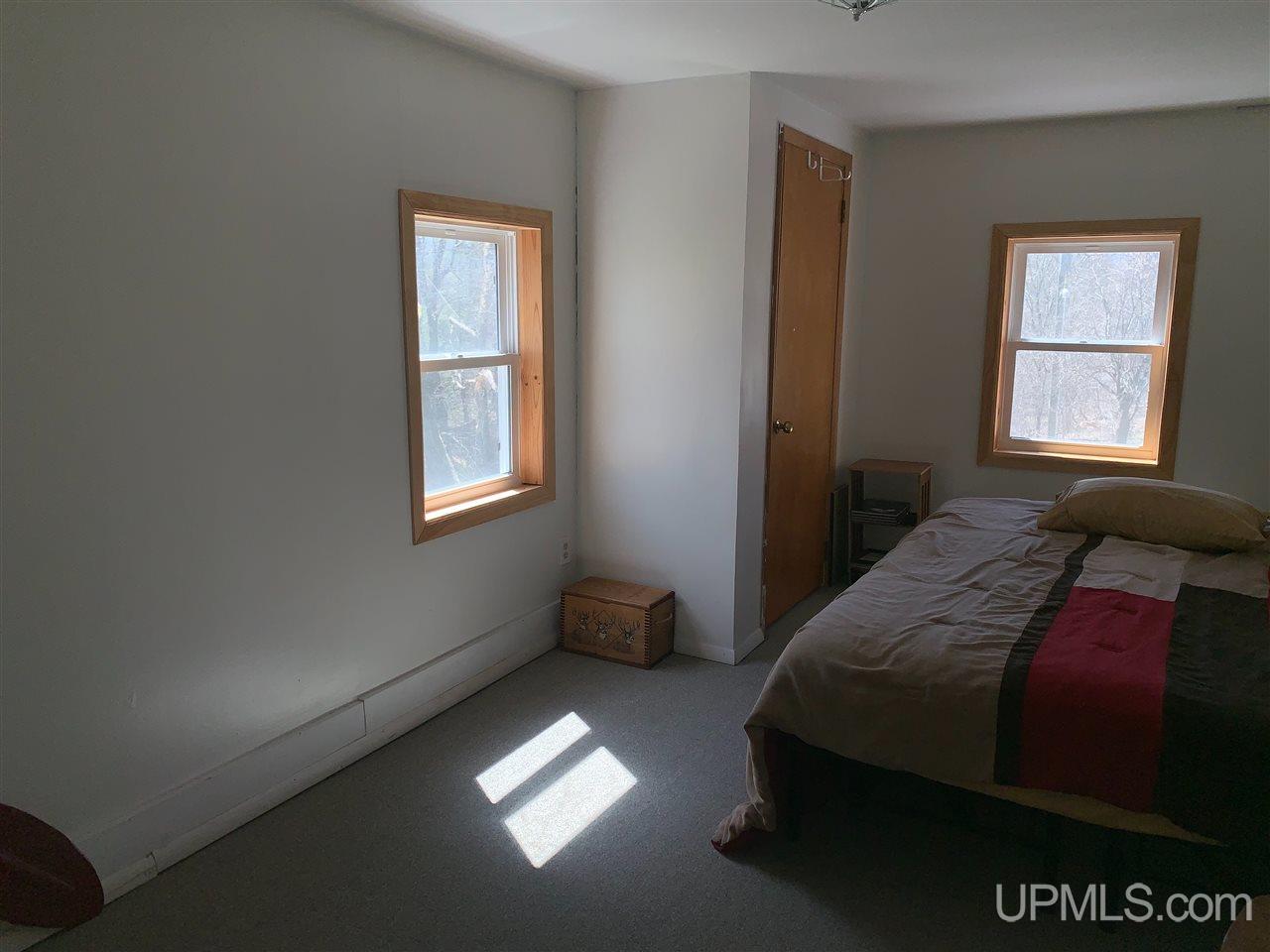 N5198 North Samuelson Road Munising, MI 49862 - Photo 5 of 43