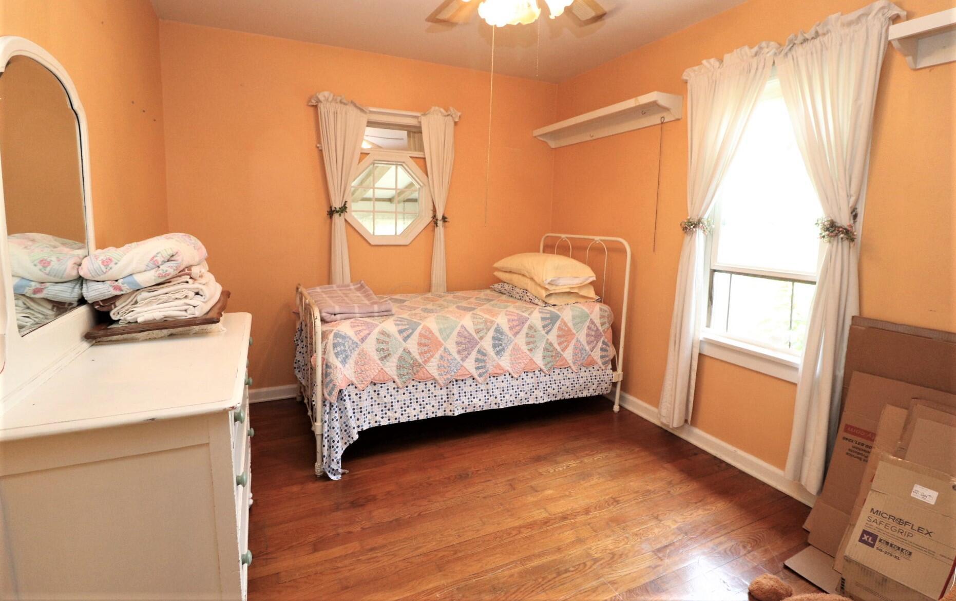138 Marilla Road Columbus, OH 43207 - Photo 37 of 87 Bedroom 2