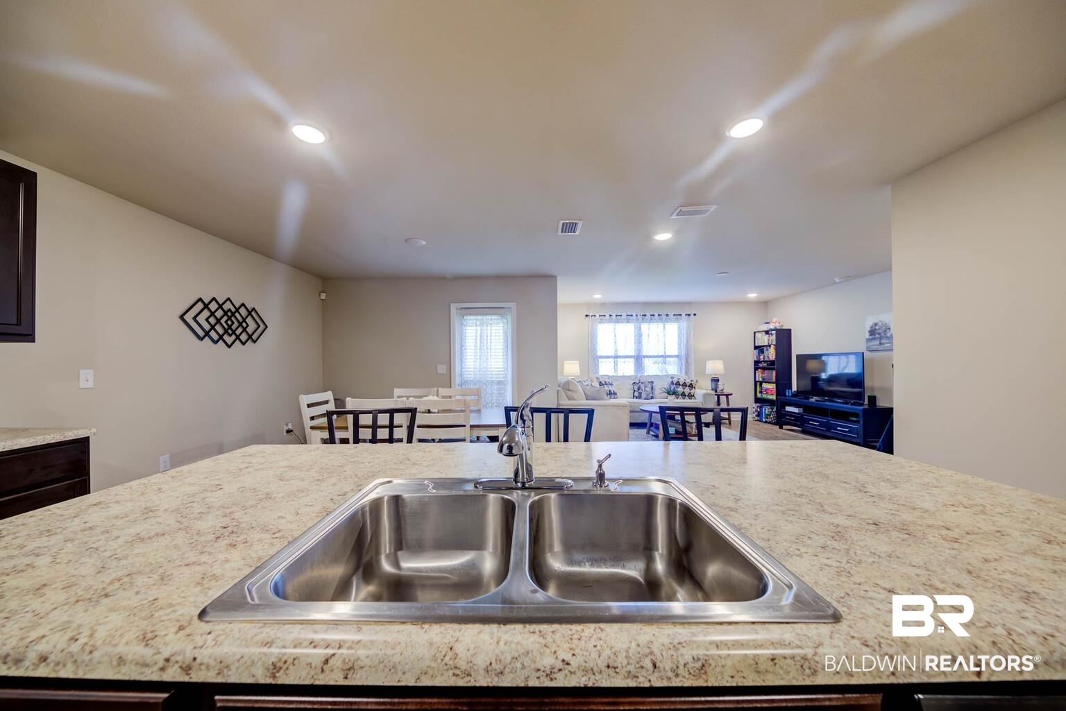 1313 Northeast Majesty Loop Foley, AL 36535 - Photo 11 of 30