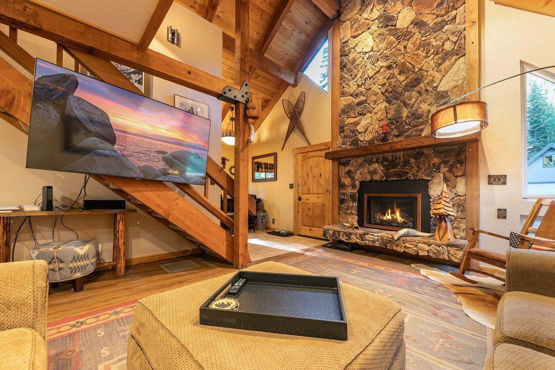 10380 Washoe Road Truckee, CA 96161 - Photo 8 of 28