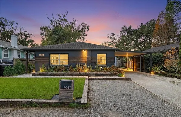 $3,200 | 314 West Alva Street, Tampa, FL 33603