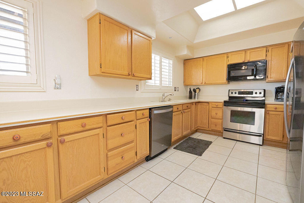1719 Deer Hollow Loop Tucson, AZ 85737 - Photo 14 of 46