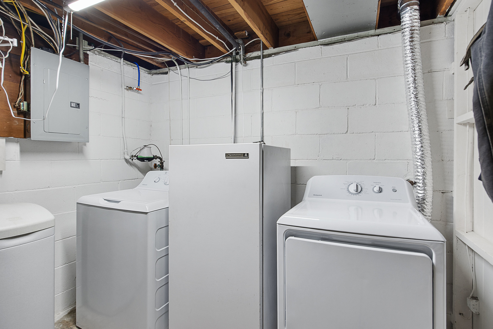 901 East Adams Street Washington, IL 61571 - Photo 25 of 43