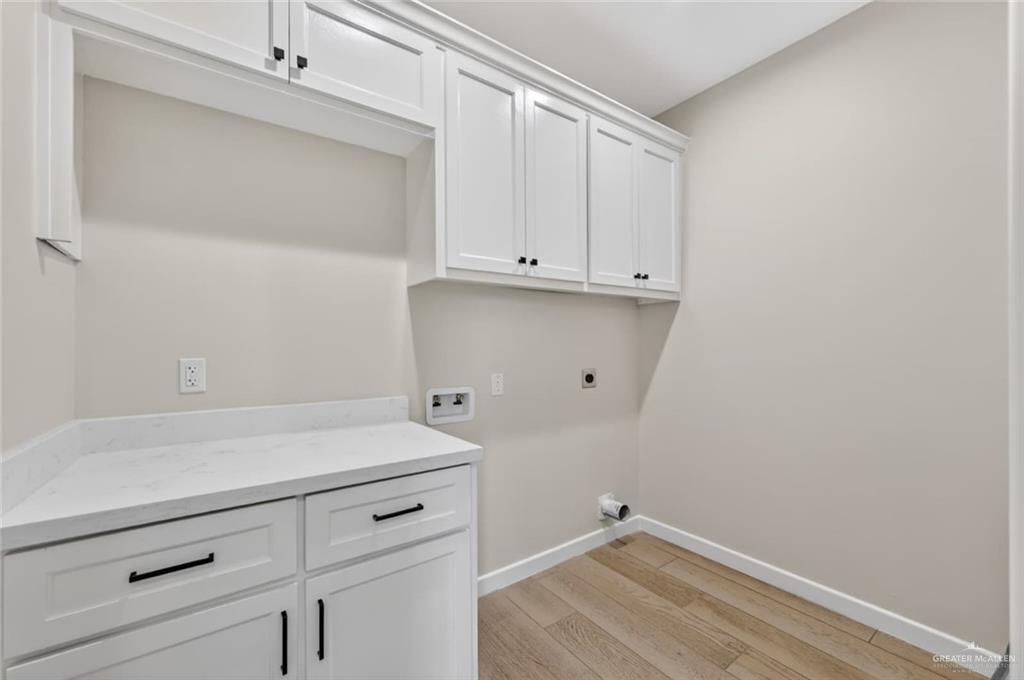910 Trinity Street Alamo, TX 78516 - Photo 10 of 17