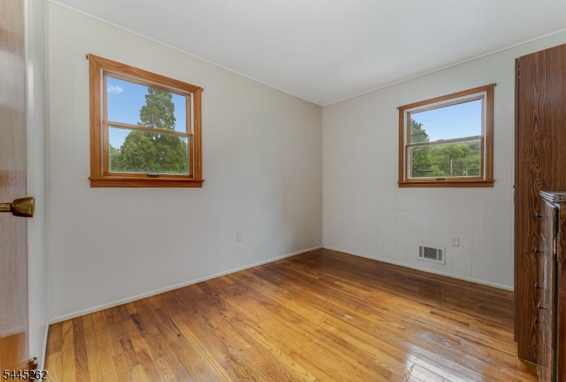 1065 Papen Road Bridgewater, NJ 08807 - Photo 18 of 34