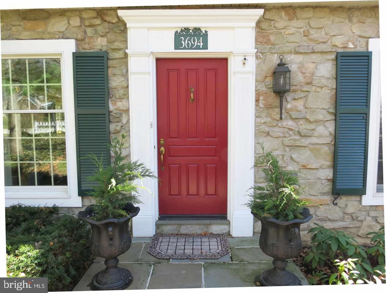 3694 Pleasant Valley Road York, PA 17406 - Photo 3 of 36 Gallery Image 3