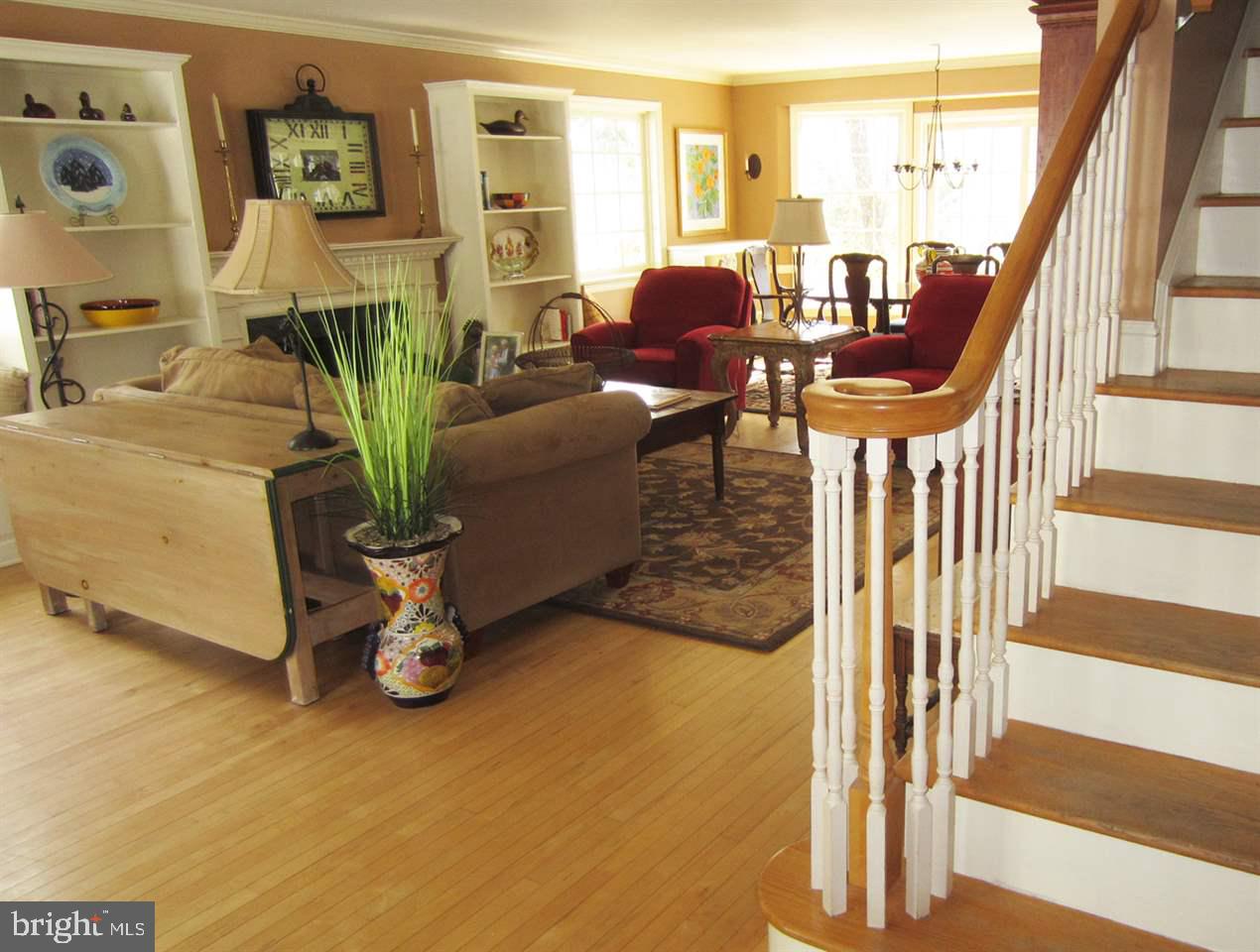 3694 Pleasant Valley Road York, PA 17406 - Photo 8 of 36 Gallery Image 8