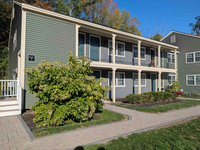$1,850 | 93 Henry Law Avenue, Unit 118, Dover, NH 03820