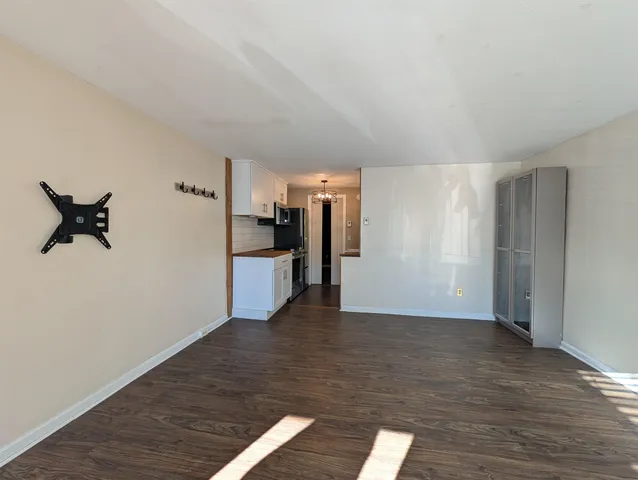 $1,850 | 93 Henry Law Avenue, Unit 118, Dover, NH 03820