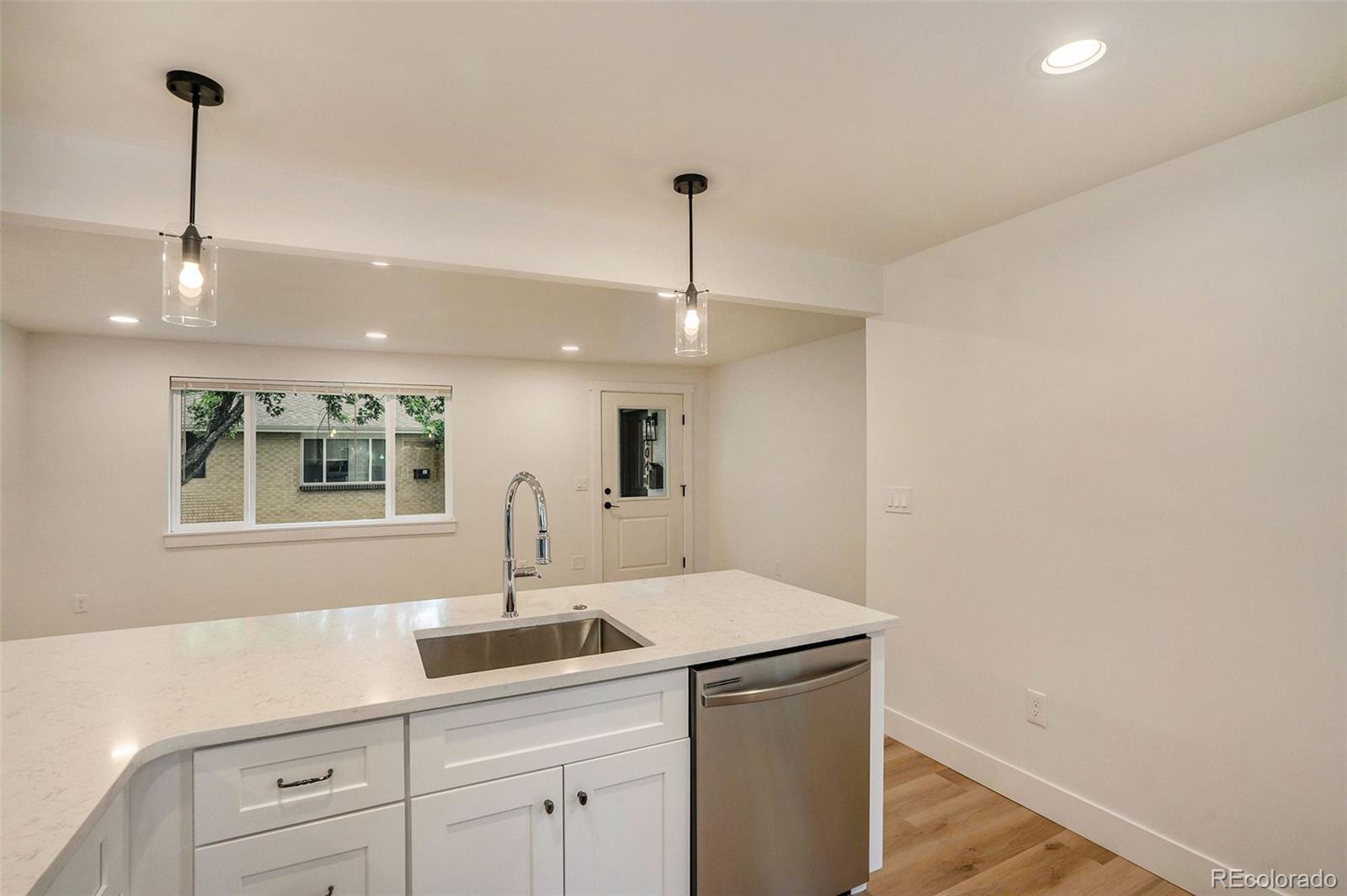 2041 Jay Street Edgewater, CO 80214 - Photo 8 of 21