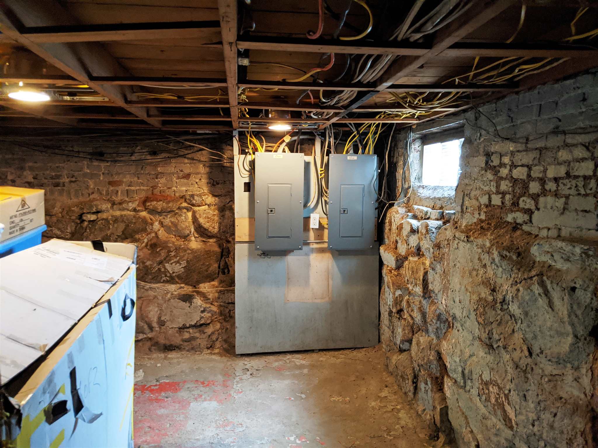 424 Front Street Manchester, NH 03102 - Photo 22 of 24