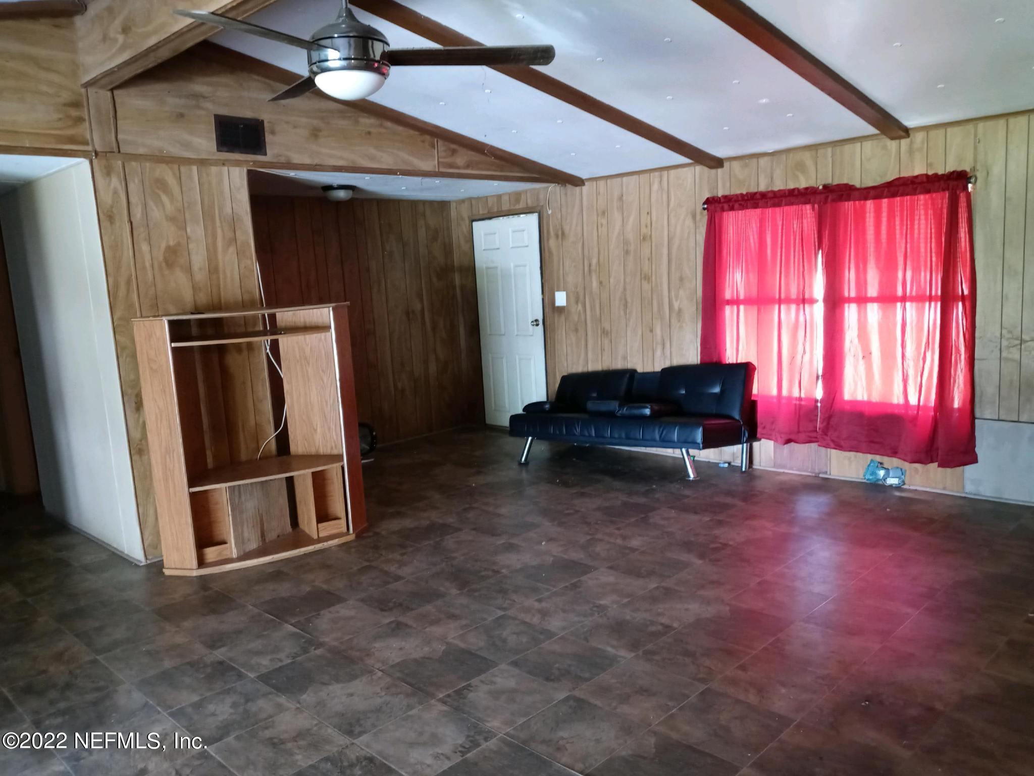 763 Georgetown Denver Road, Unit 1 Crescent City, FL 32112 - Photo 5 of 29 Great Room