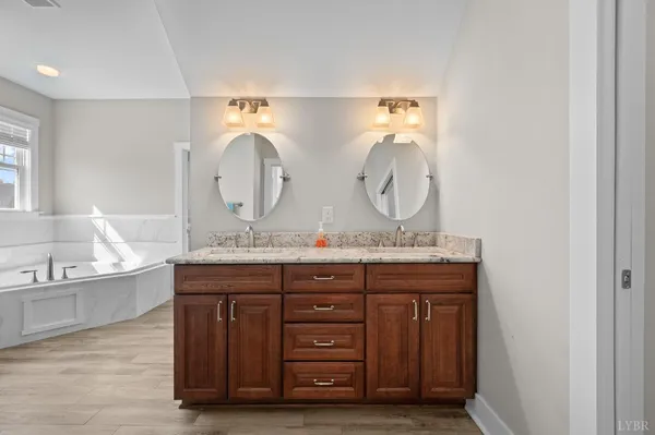 $925,000 | 1420 West Crossing Drive, Forest, VA 24551