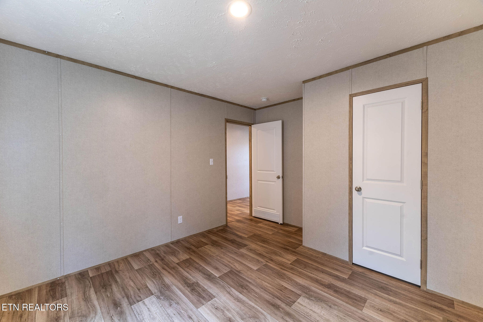 509 Lakewood Road Kingston, TN 37763 - Photo 26 of 50 IMG_9251-HDR