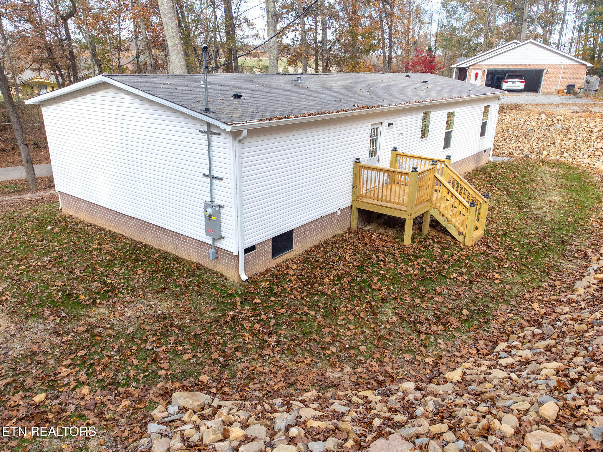 509 Lakewood Road Kingston, TN 37763 - Photo 6 of 50 DJI_0678-HDR