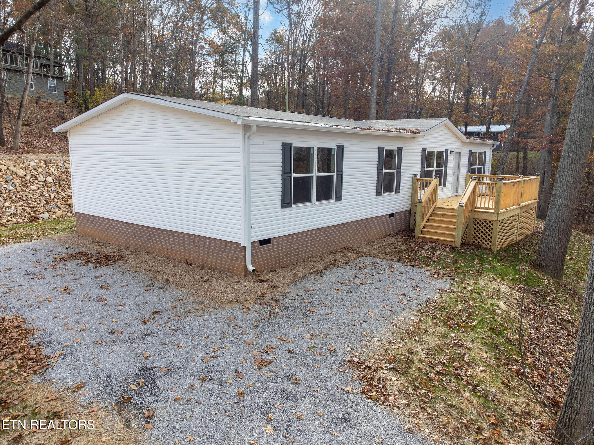 509 Lakewood Road Kingston, TN 37763 - Photo 8 of 50 DJI_0696-HDR-Edit