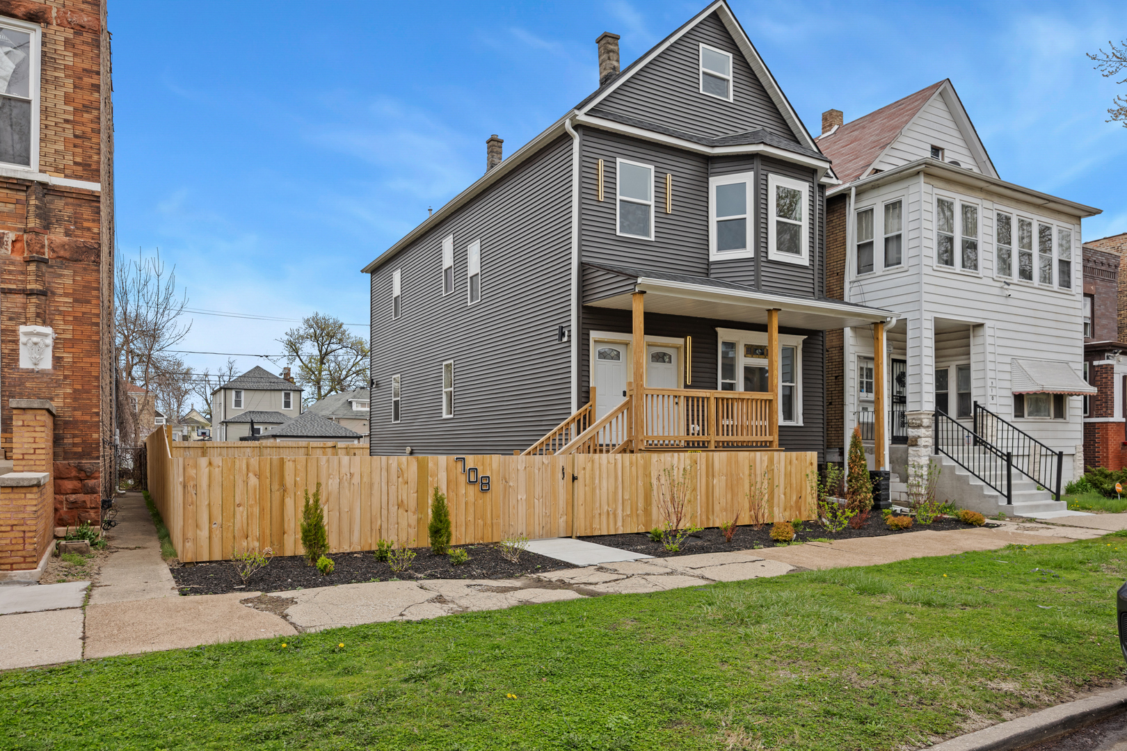 708 East 90th Street Chicago, IL 60619 - Photo 1 of 47