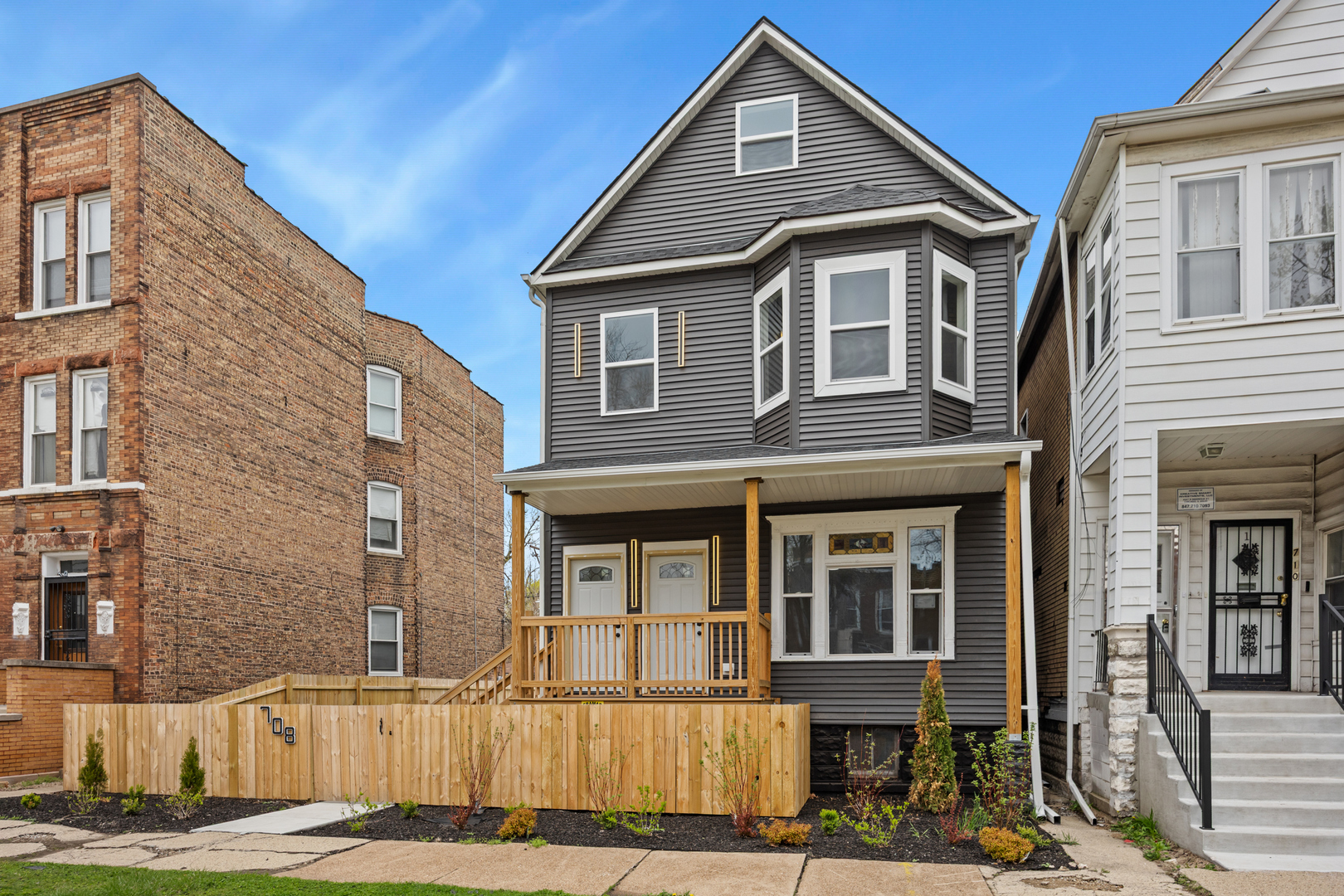 708 East 90th Street Chicago, IL 60619 - Photo 2 of 47