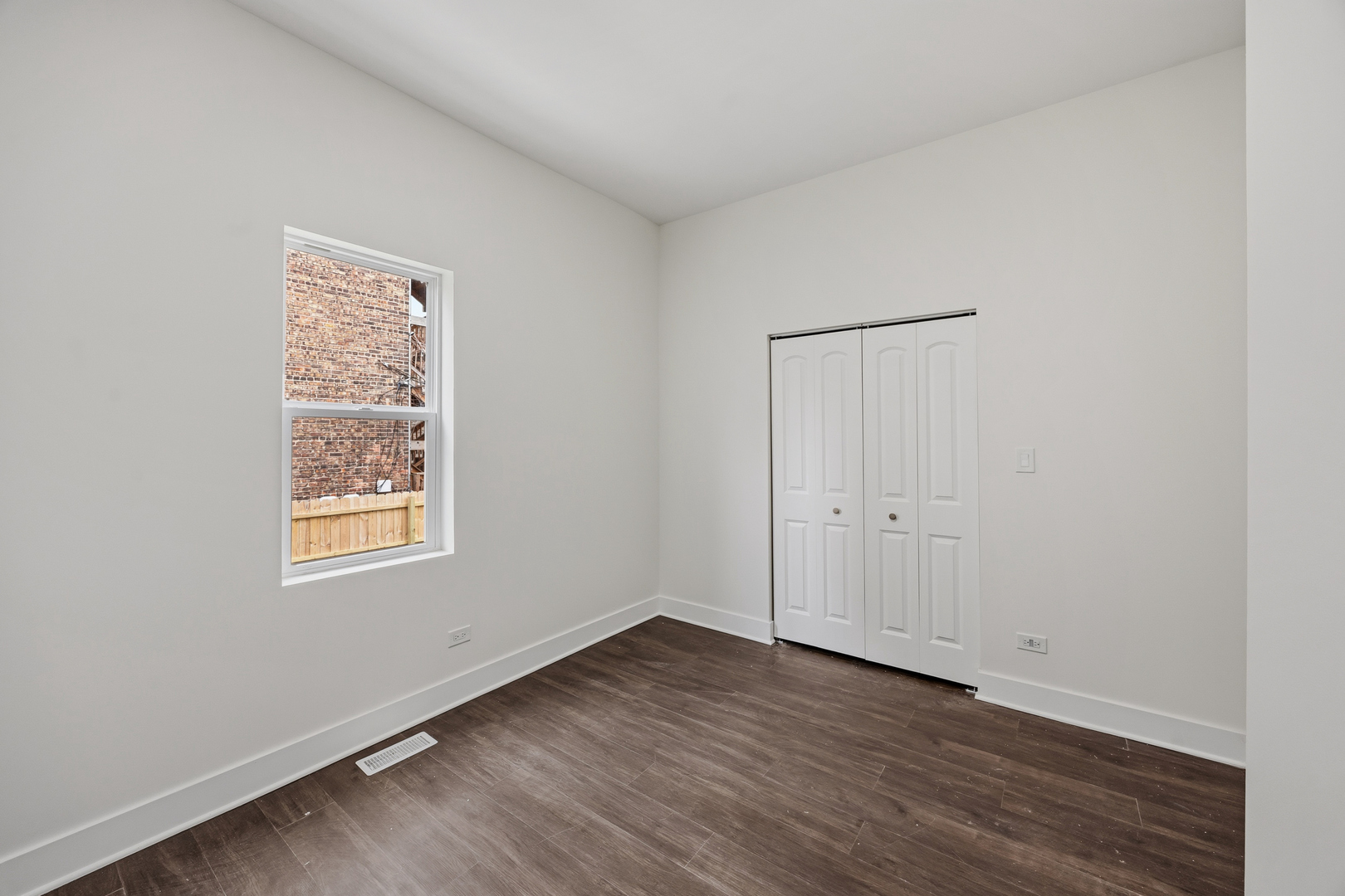 708 East 90th Street Chicago, IL 60619 - Photo 25 of 47