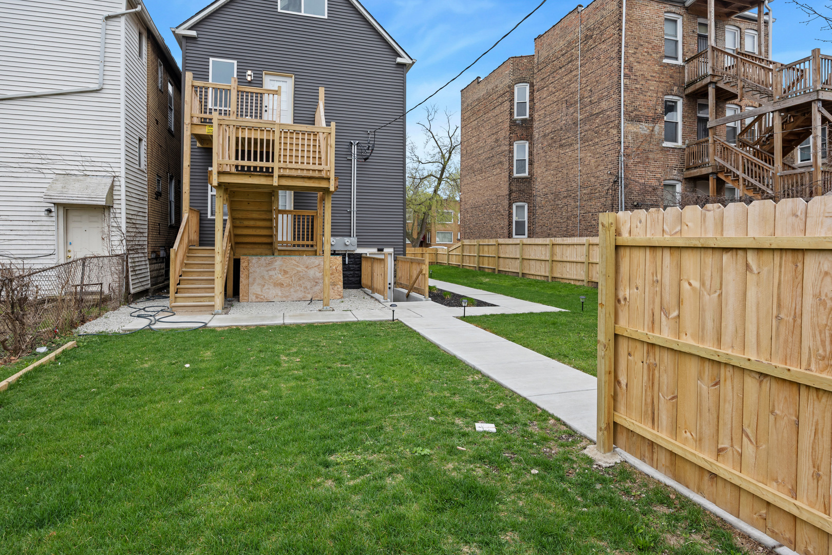 708 East 90th Street Chicago, IL 60619 - Photo 8 of 47