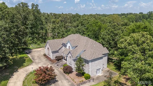 $485,000 | 2566 Stone Ridge Drive, Poplar Bluff, MO 63901