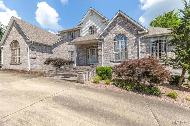 $485,000 | 2566 Stone Ridge Drive, Poplar Bluff, MO 63901