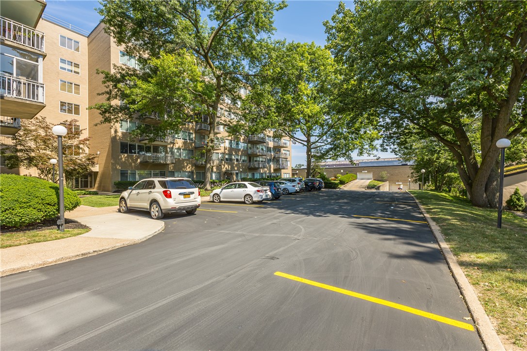 1400 East Avenue, Unit UN313 Rochester, NY 14610 - Photo 29 of 32