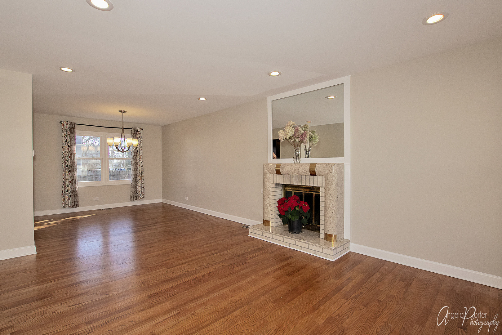 1239 Devonshire Road Buffalo Grove, IL 60089 - Photo 4 of 28