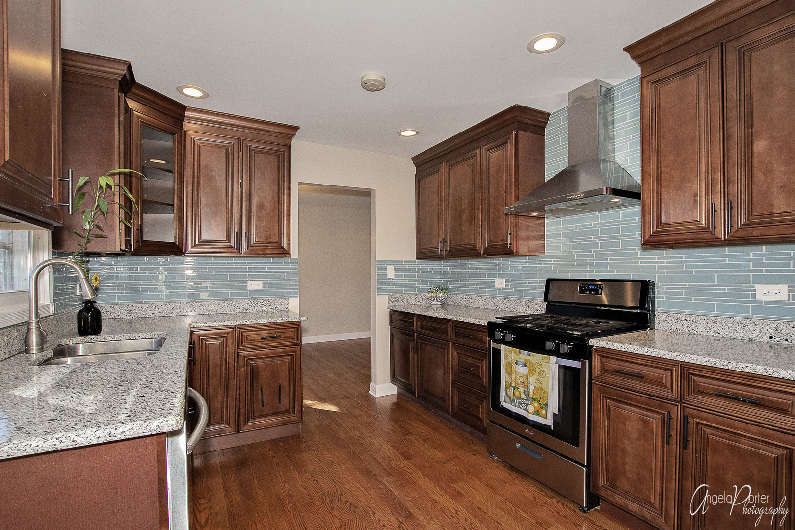 1239 Devonshire Road Buffalo Grove, IL 60089 - Photo 10 of 28